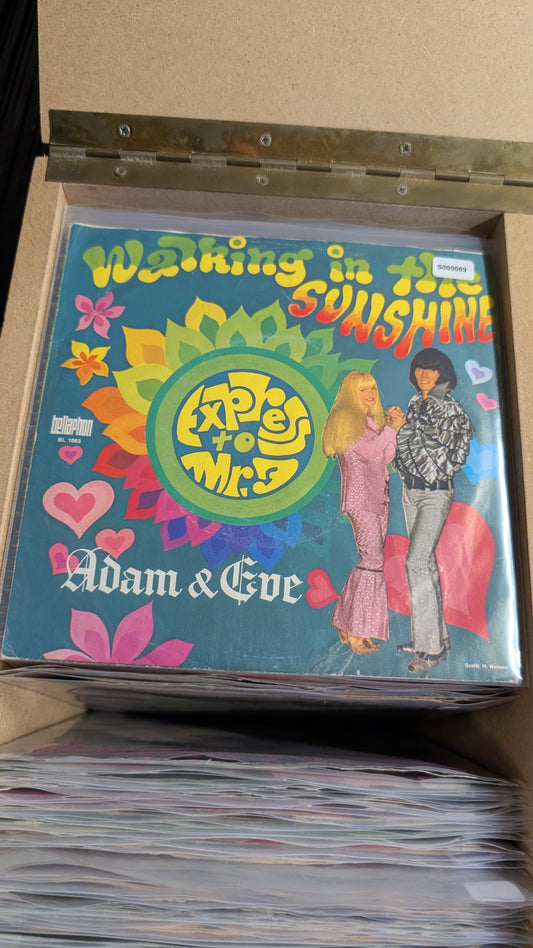 S000069 - Adam und Eve - Walking in the sunshine / Express to Mr. J.