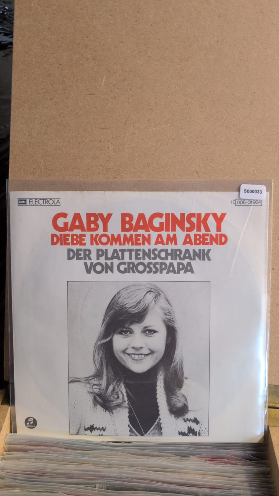 S000033 - Gaby Baginsky - Diebe kommen am abend / Der Plattenschrank von Grosspapa