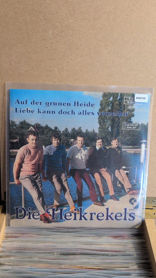 S000120 - Die Heikrekels - Auf der grünen Heide / Liebe kann doch alles verzeihn
