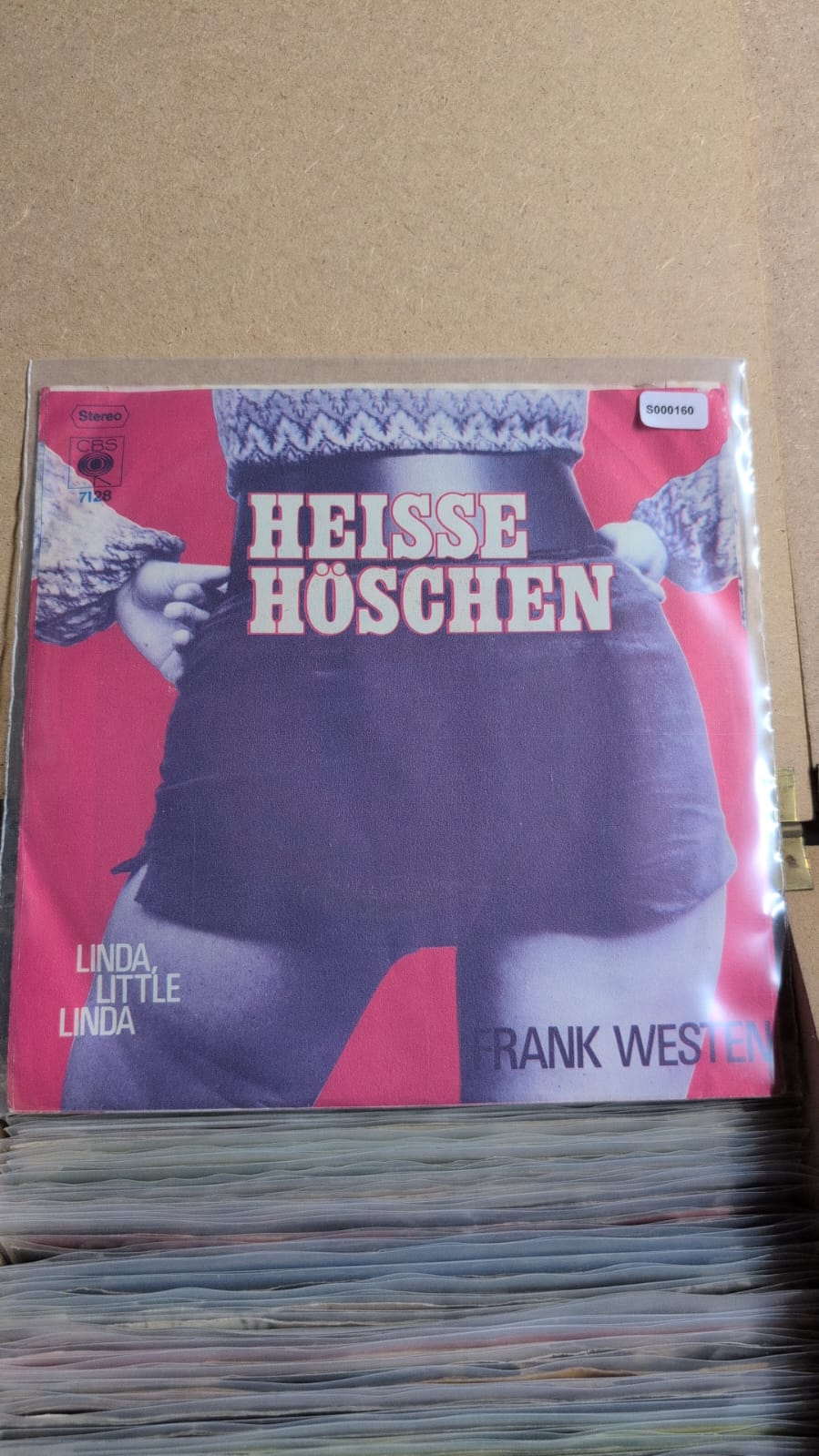 S000160 - Frank Westen - Heisse Höschen / Linda, little Linda