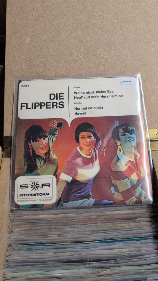 S000430 - Die Flippers - Weine nicht, kleine Eva Heut' ruft mein Herz nach dir / Nur mit dir allein  Hawaii