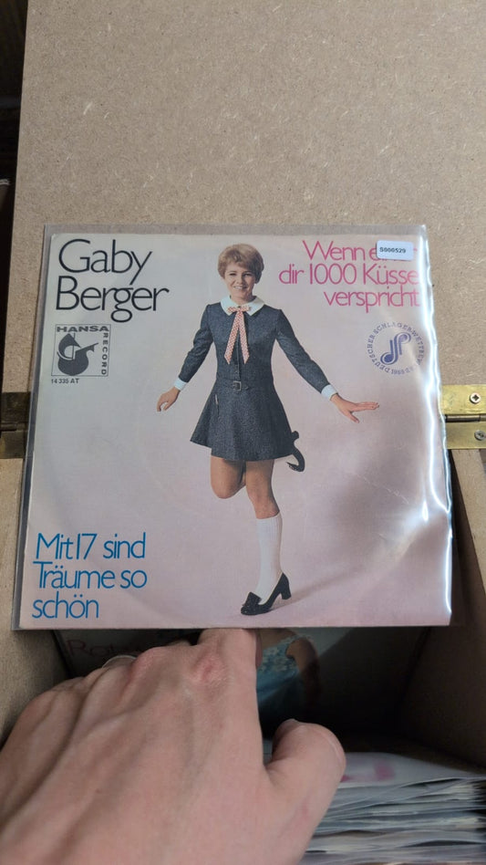 S000529 - Gaby Berger - Wenn einer dir 1000 Küsse verspricht / Mit 17 sind Träume so schön