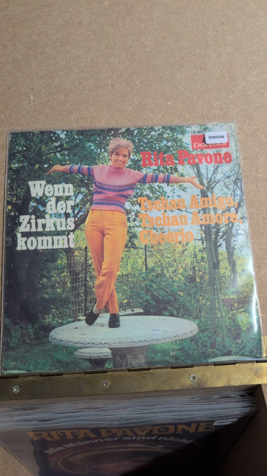 S000544 - Rita Pavone - Wenn der Zirkus kommt / Tschau Amigo, Tschau Amore, Cheerio