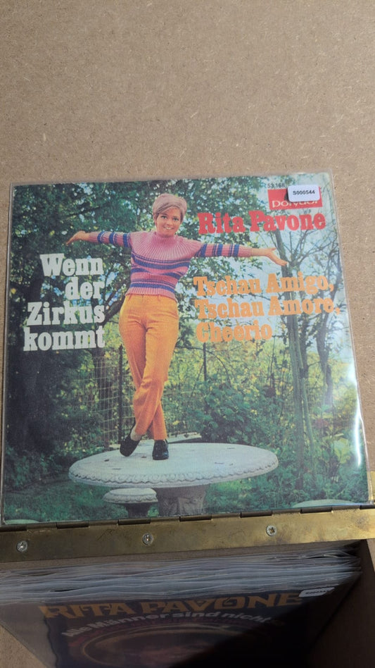 S000544 - Rita Pavone - Wenn der Zirkus kommt / Tschau Amigo, Tschau Amore, Cheerio