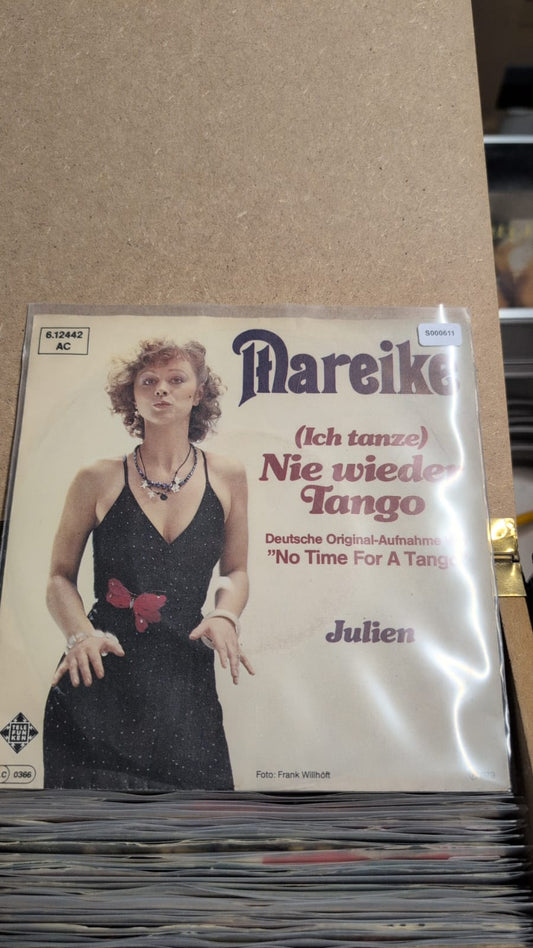 S000611 - Mareike - (ich tanze) nie wieder Tango / Julien