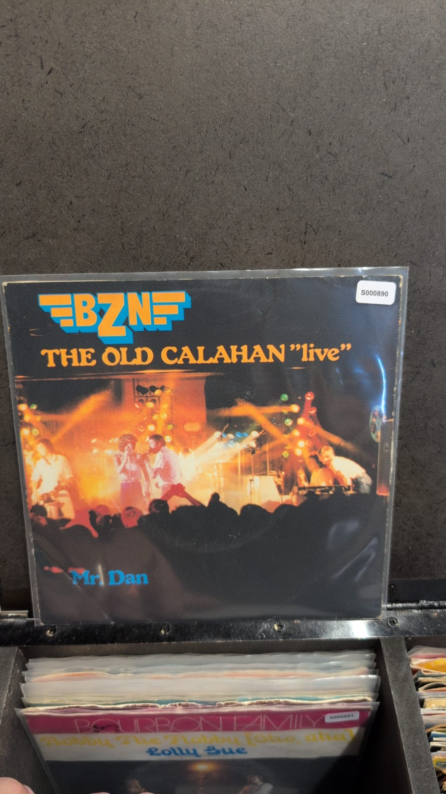 S000890 - BZN - The old calahan "live" / Mr. Dan